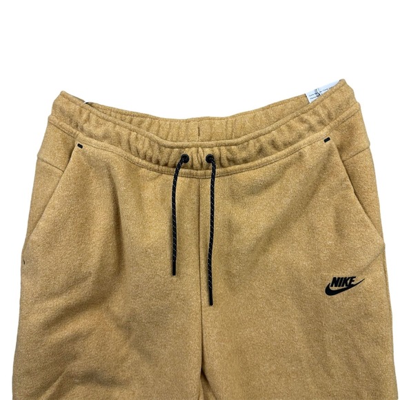 Nike Sportswear Tech Fleece Winterized Joggers Mens Large Gold DQ4808-722 NEW - Picture 3 of 6
